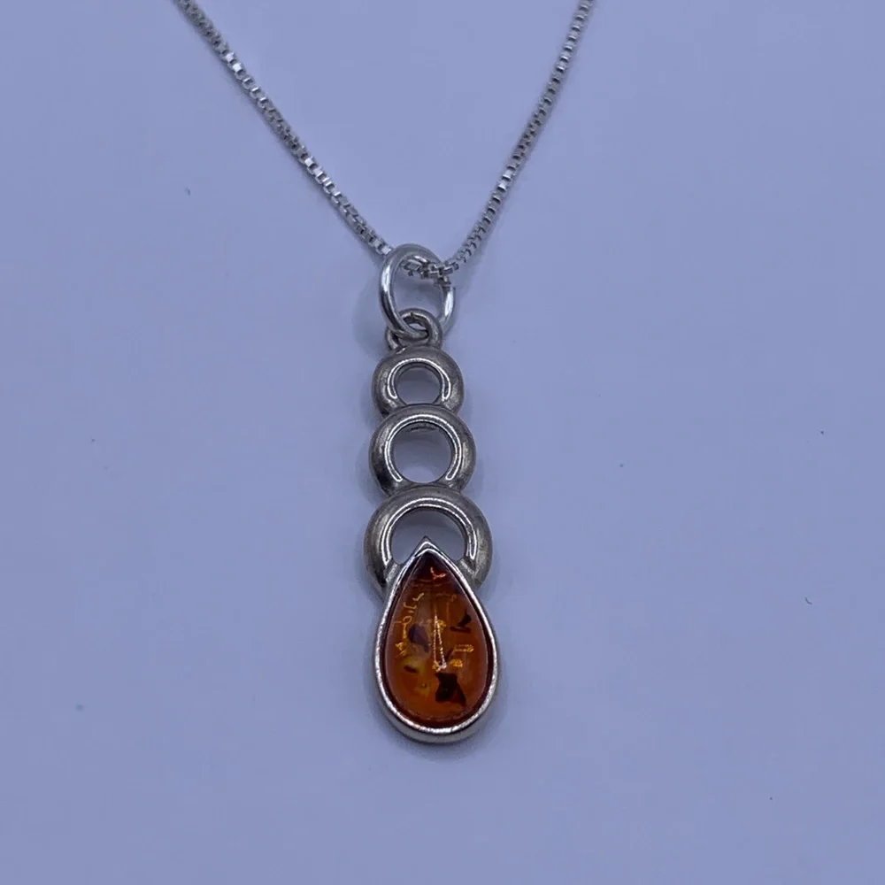 Celtic Trinity Pendant with Baltic Amber and Sterling Silver Box Chain
